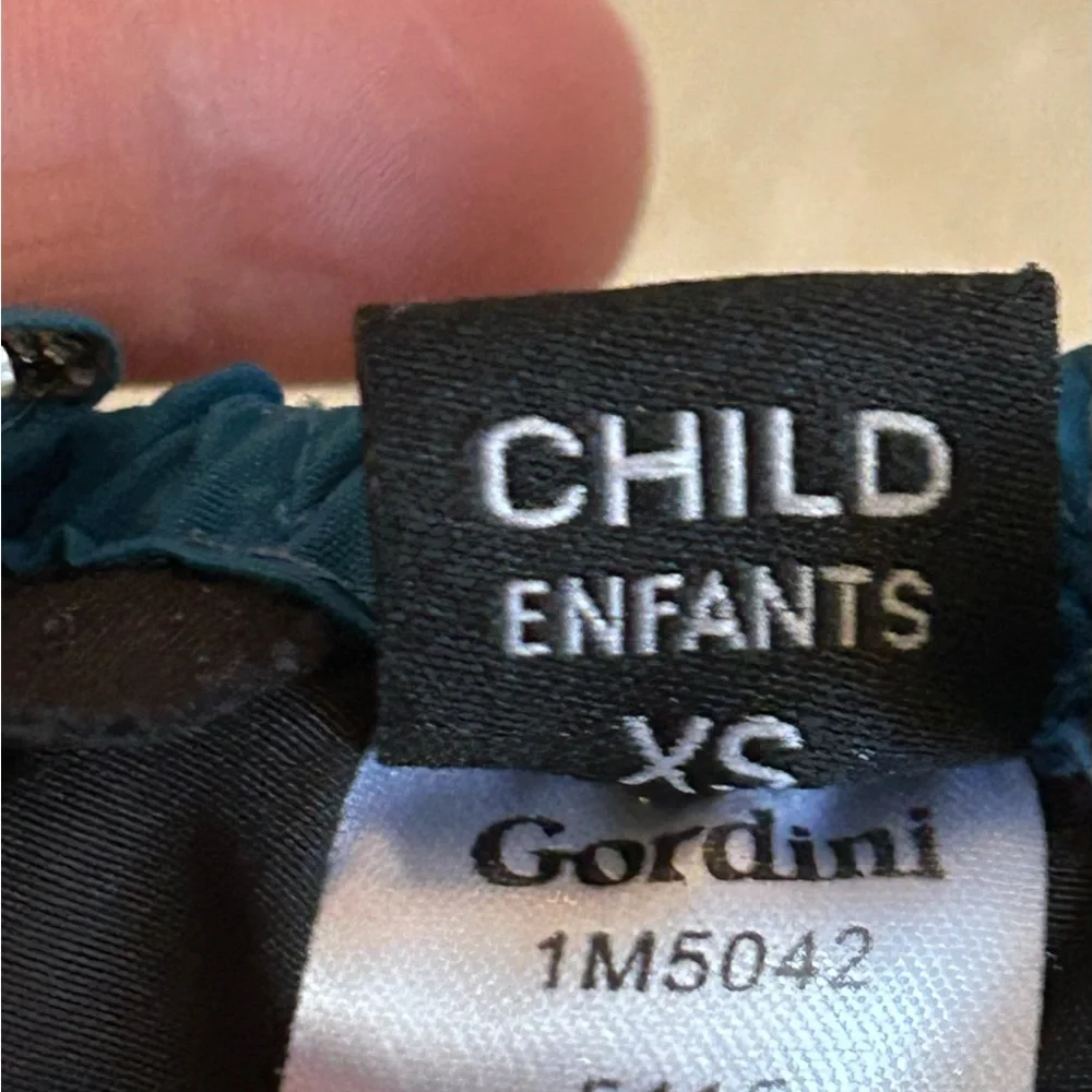 Unisex Gordini Toddler Easy On Mitten, XS like new! Waterproof and warm!